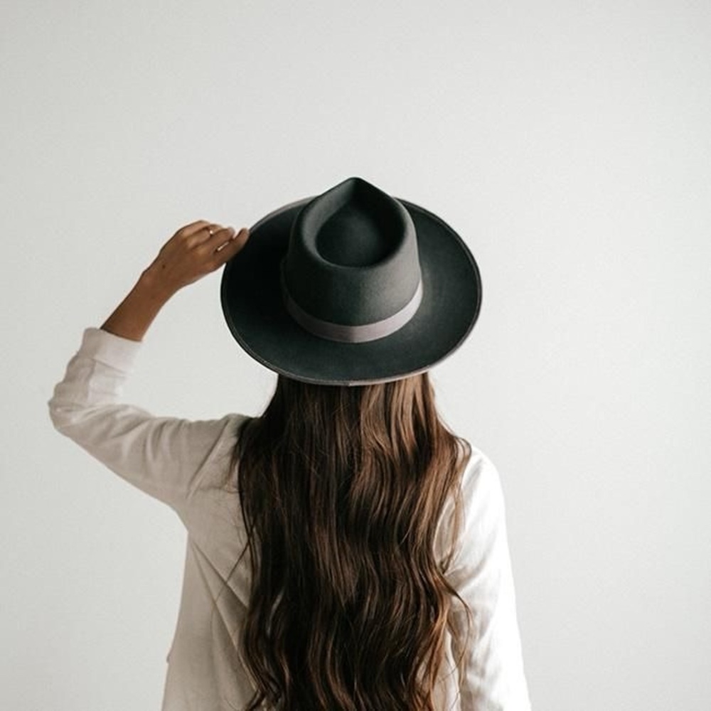 GIGI PIP MONROE RANCHER FEDORA HAT NWT SIZE S/M 57